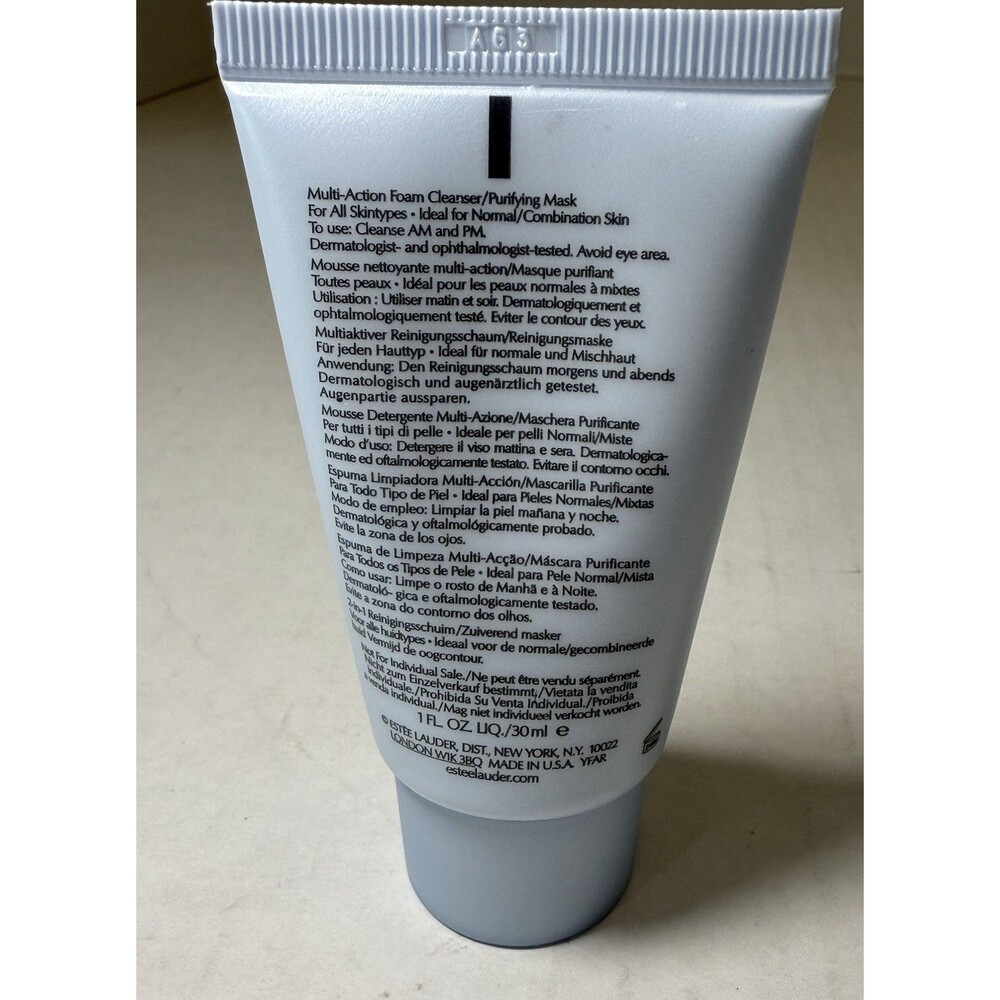 Estee Lauder Soft Clean Cleanser 1.7 Oz/50mL & 2 Perfectly Cleanser 1 Oz/Ea 3PCs - Picture 14 of 15